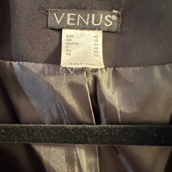 Peplum style black blazer from venus size 10 - Picture 3 of 5